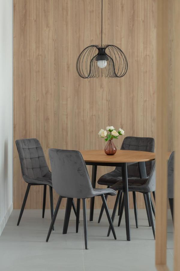 Nowe Bemowo Apartment By Renters Варшава Екстер'єр фото